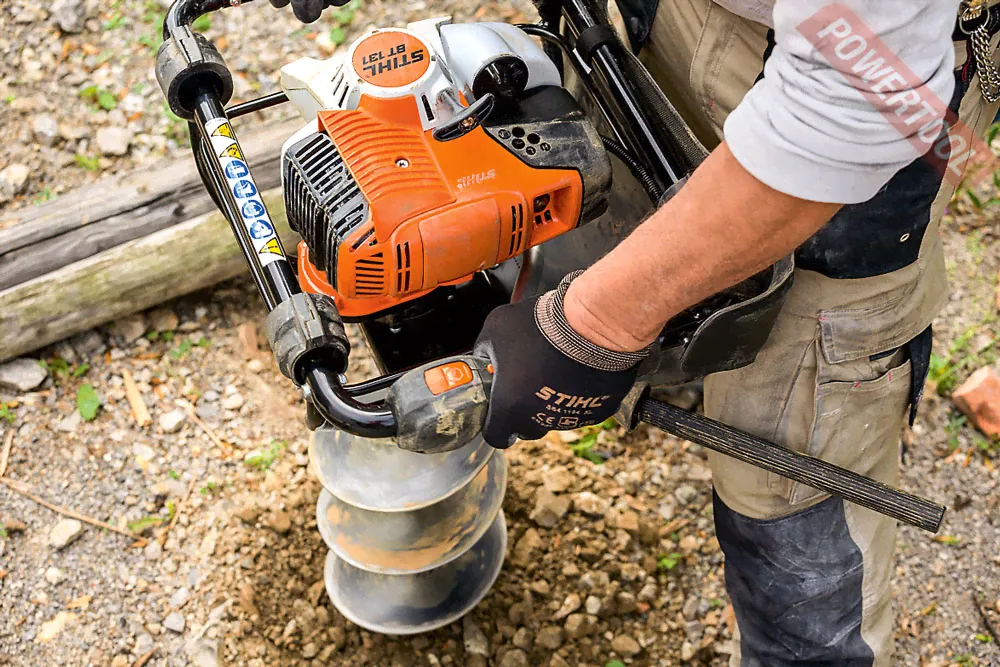 Мотобур для земляных работ STIHL BT 131-3